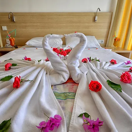 호텔 City Hotel Marmaris 3*