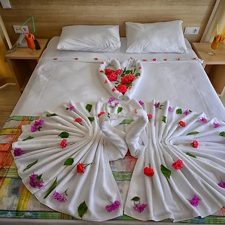 City Hotel Marmaris 3* Мармарис